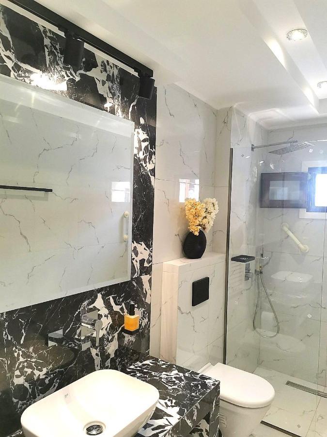 Lux Suite Sea Front Avra Pefkochori Exterior photo